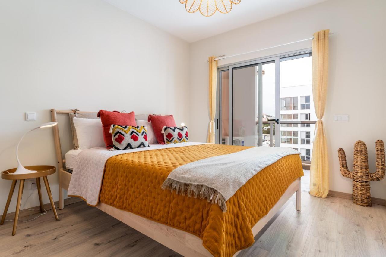 Sunny Brand New 2-Bedroom Apt - 500M From Praia Da Rocha With Ac And Pool! Портиман Экстерьер фото