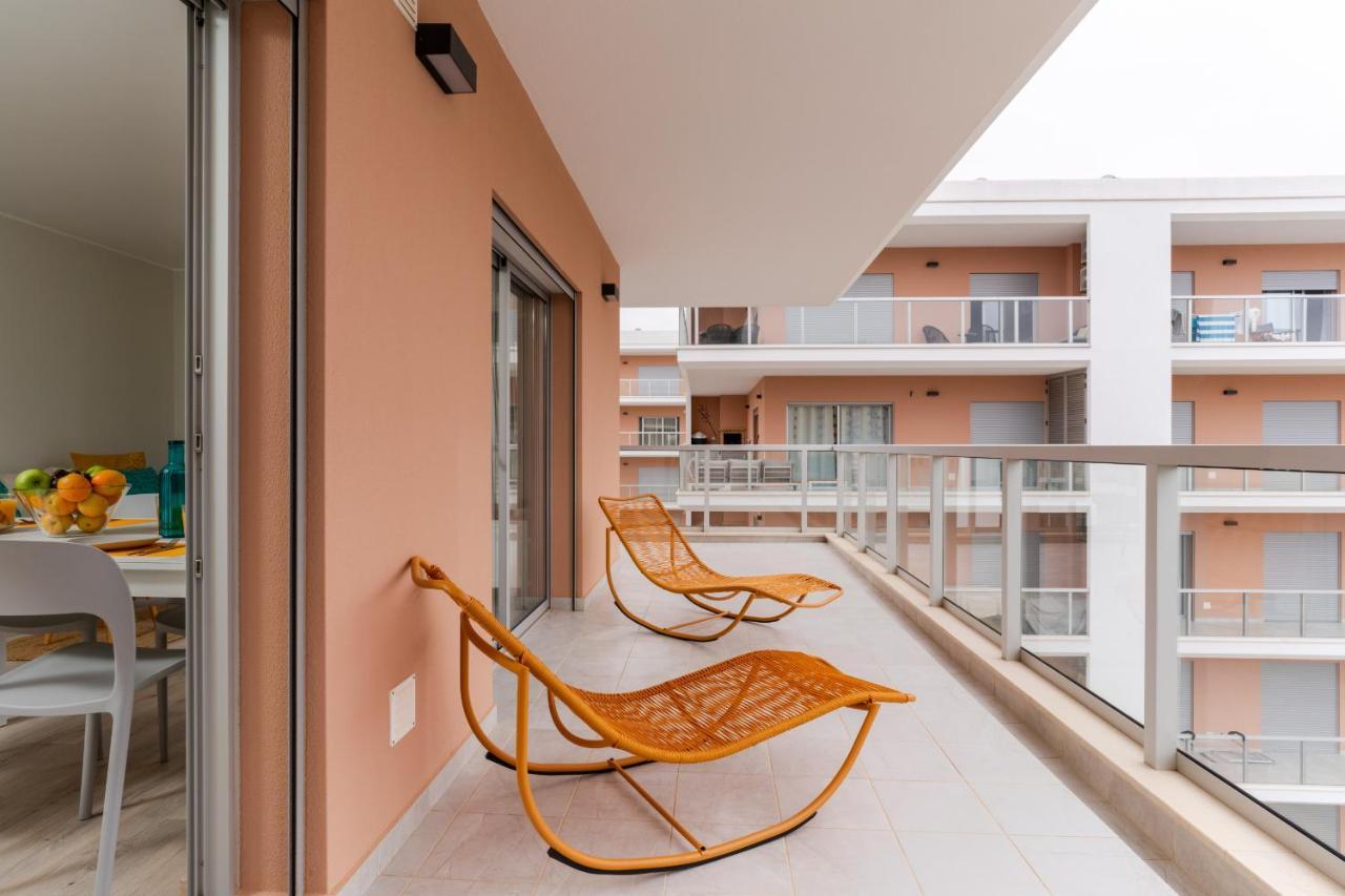 Sunny Brand New 2-Bedroom Apt - 500M From Praia Da Rocha With Ac And Pool! Портиман Экстерьер фото