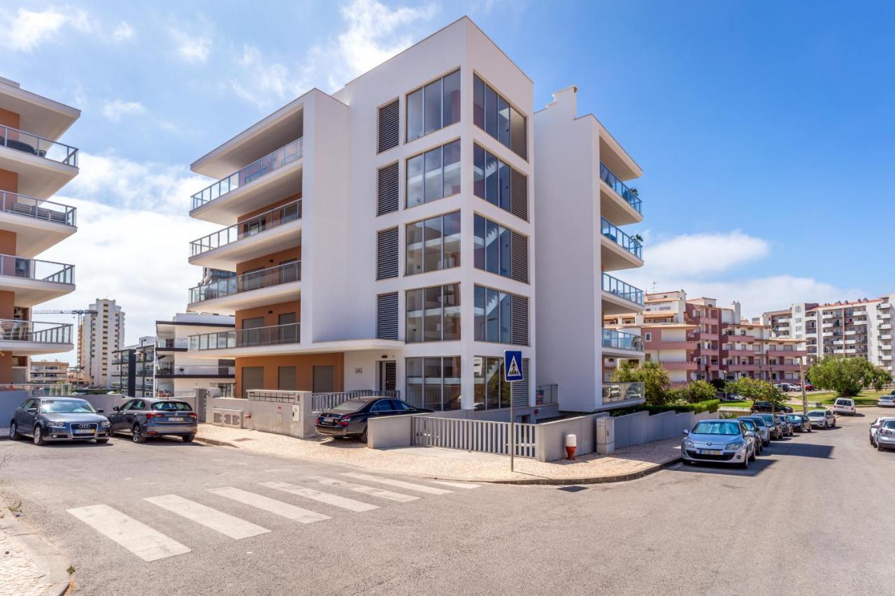 Sunny Brand New 2-Bedroom Apt - 500M From Praia Da Rocha With Ac And Pool! Портиман Экстерьер фото