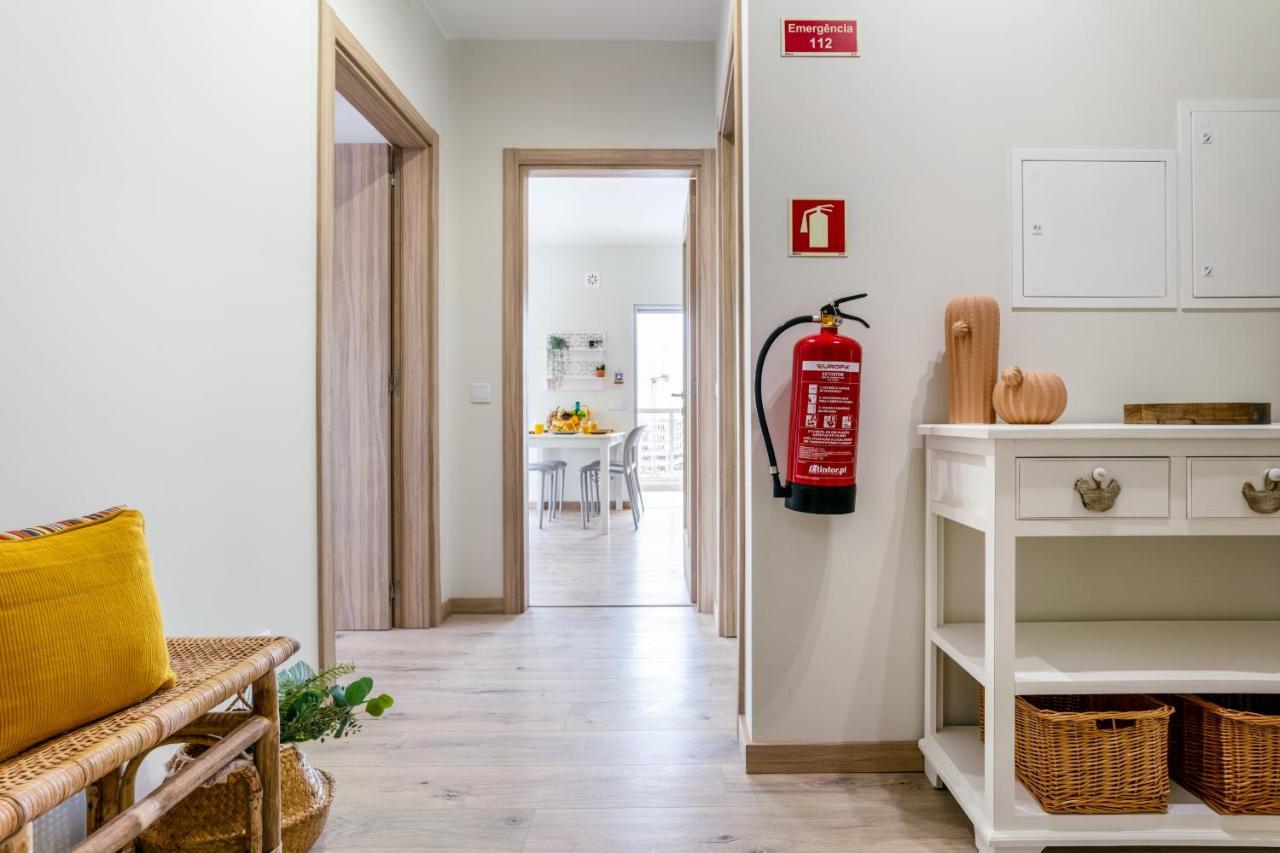 Sunny Brand New 2-Bedroom Apt - 500M From Praia Da Rocha With Ac And Pool! Портиман Экстерьер фото